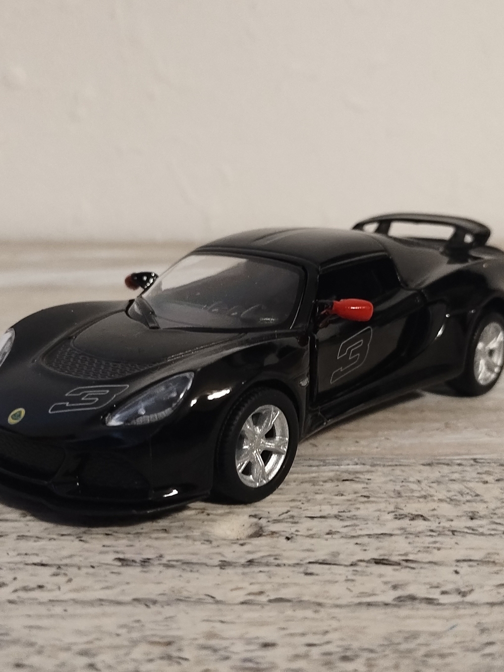 Kinsmart 2012 Lotus exige S kt5361 scale 1/32 Toy Car Model Die cast metal
